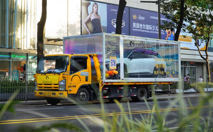 “WEI”来之旅 | 禧月荟月子中心夜光车巡游惊艳鹏城3