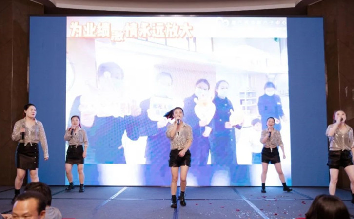 精彩回顾|2023年度禧月荟月子中心企业年会圆满落幕！14